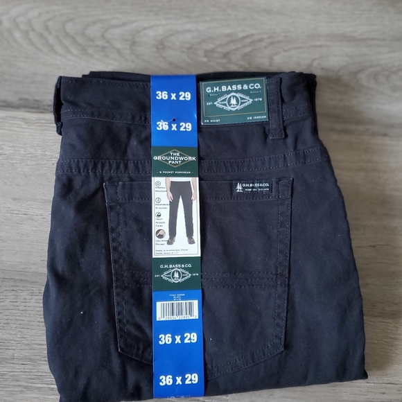 G.H. Bass men's pants - Picture 5 of 6